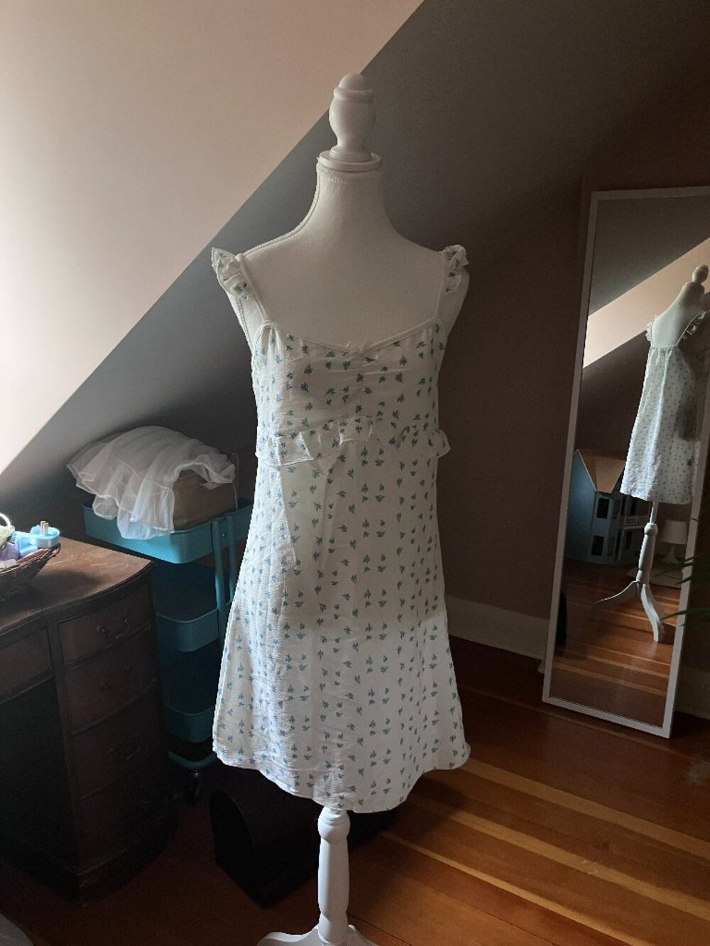 White & blue ditsy floral print babydoll dress empire waistline ruffled nightie